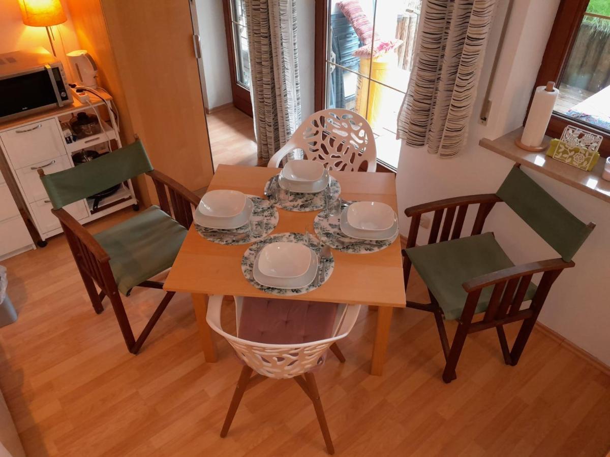 Apartment Mit Kueche Und Balkon Oder Terrasse, Ruhig Und Gut Erreichbar Piding Exterior photo