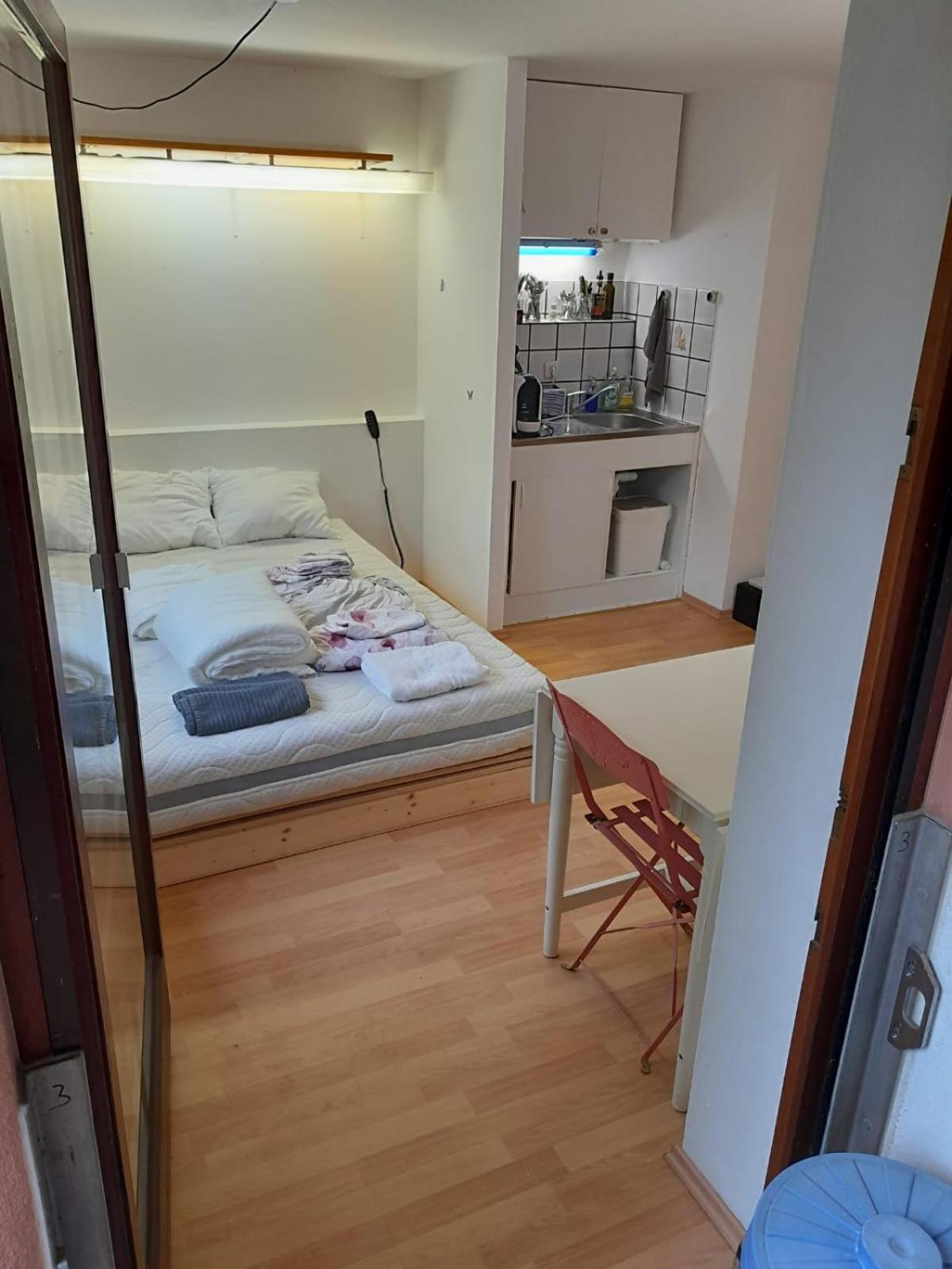 Apartment Mit Kueche Und Balkon Oder Terrasse, Ruhig Und Gut Erreichbar Piding Exterior photo
